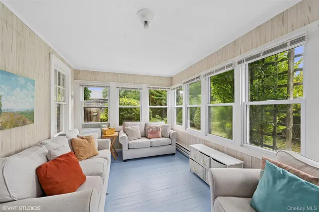 $3,900 | 4900 Depot Lane, Cutchogue, NY 11935