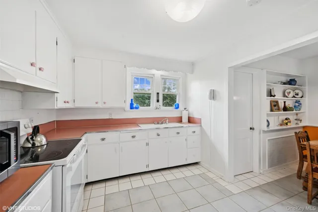 $3,900 | 4900 Depot Lane, Cutchogue, NY 11935