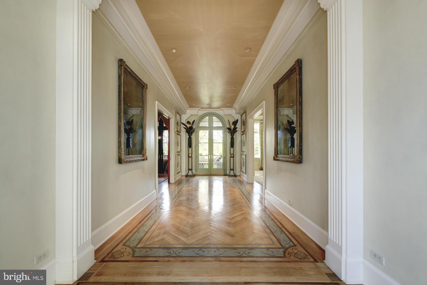 2962 Chain Bridge Road Northwest Washington, DC 20016 - Photo 2 of 14 GALLERY ENTRANCE HALL