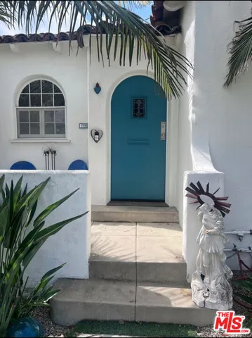 $6,800 | 8650 Olin Street, Los Angeles, CA 90034