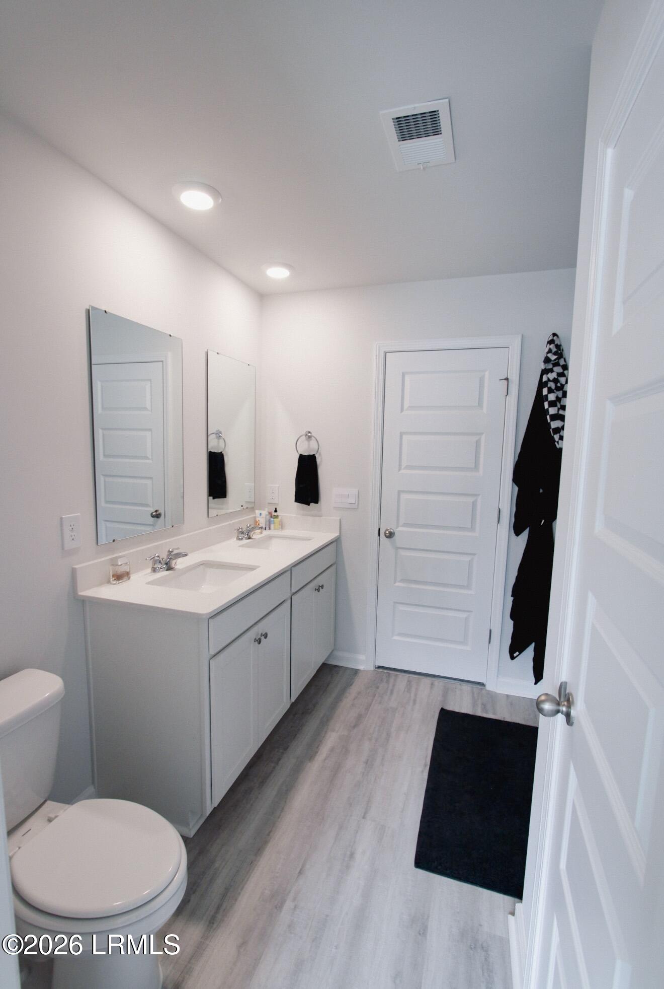 240 Holiday Street Ridgeland, SC 29936 - Photo 17 of 23 IMG_1584