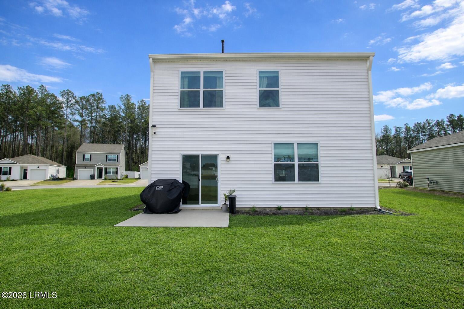 240 Holiday Street Ridgeland, SC 29936 - Photo 5 of 23 4BA068E8-B1E8-47ED-AB19-E4FE7779D8A0