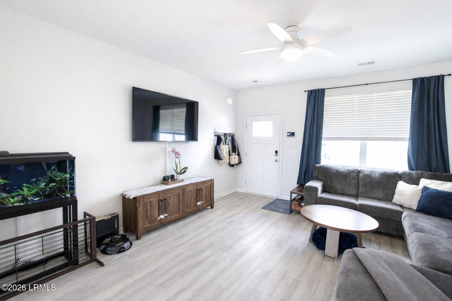 240 Holiday Street Ridgeland, SC 29936 - Photo 9 of 23 DA0D9AE3-9940-4E5C-B123-599D4DBC3E94