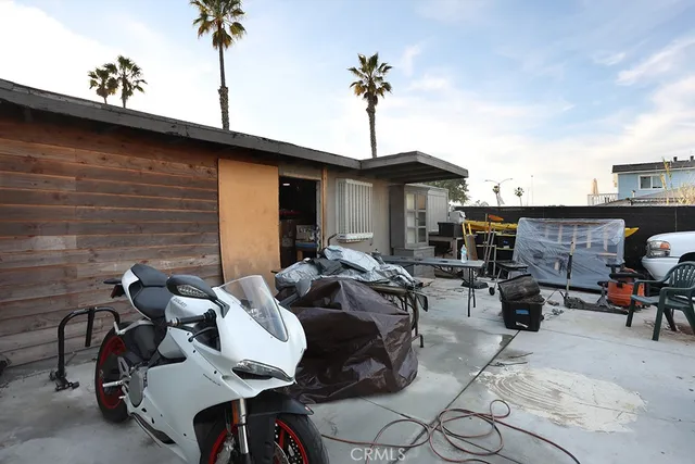 $2,990,000 | 17181 Pacific Coast Highway, Sunset Beach, CA 90742