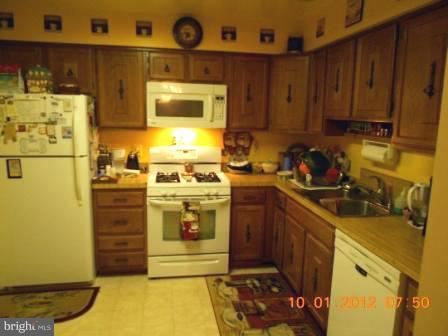 4777 Kelly Road Woodbridge, VA 22193 - Photo 16 of 23 Kitchen