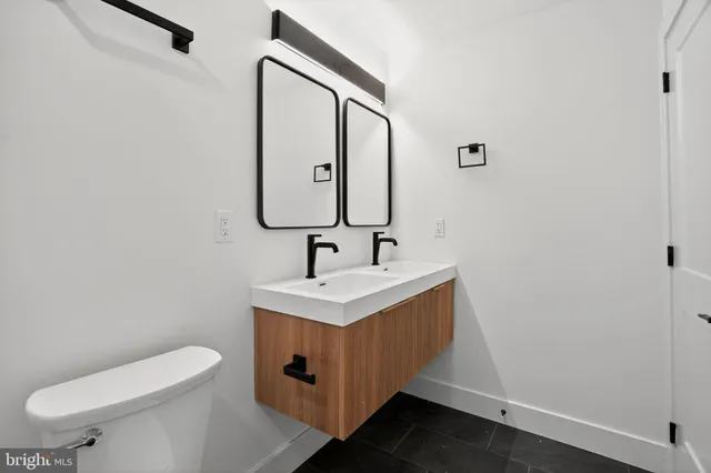 $384,000 | 100 Herman Street, Unit 4, Philadelphia, PA 19144