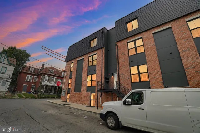 $384,000 | 100 Herman Street, Unit 4, Philadelphia, PA 19144