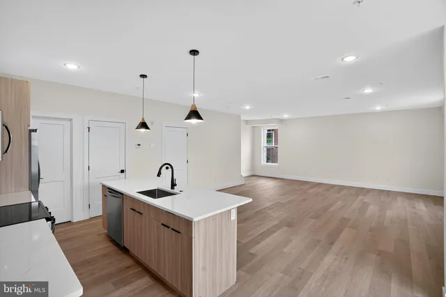 $384,000 | 100 Herman Street, Unit 4, Philadelphia, PA 19144