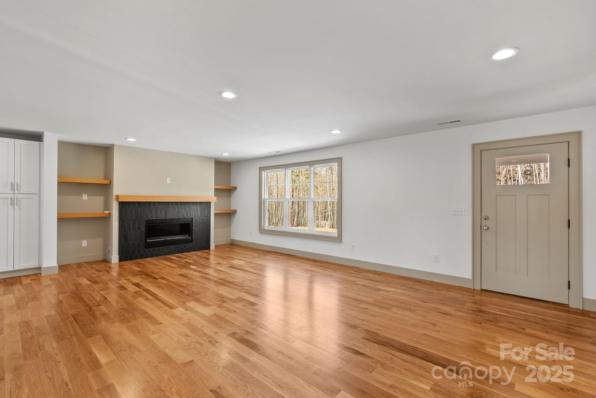 1416 Howard Gap Loop Road Flat Rock, NC 28731 - Photo 15 of 43 Gallery Image 15