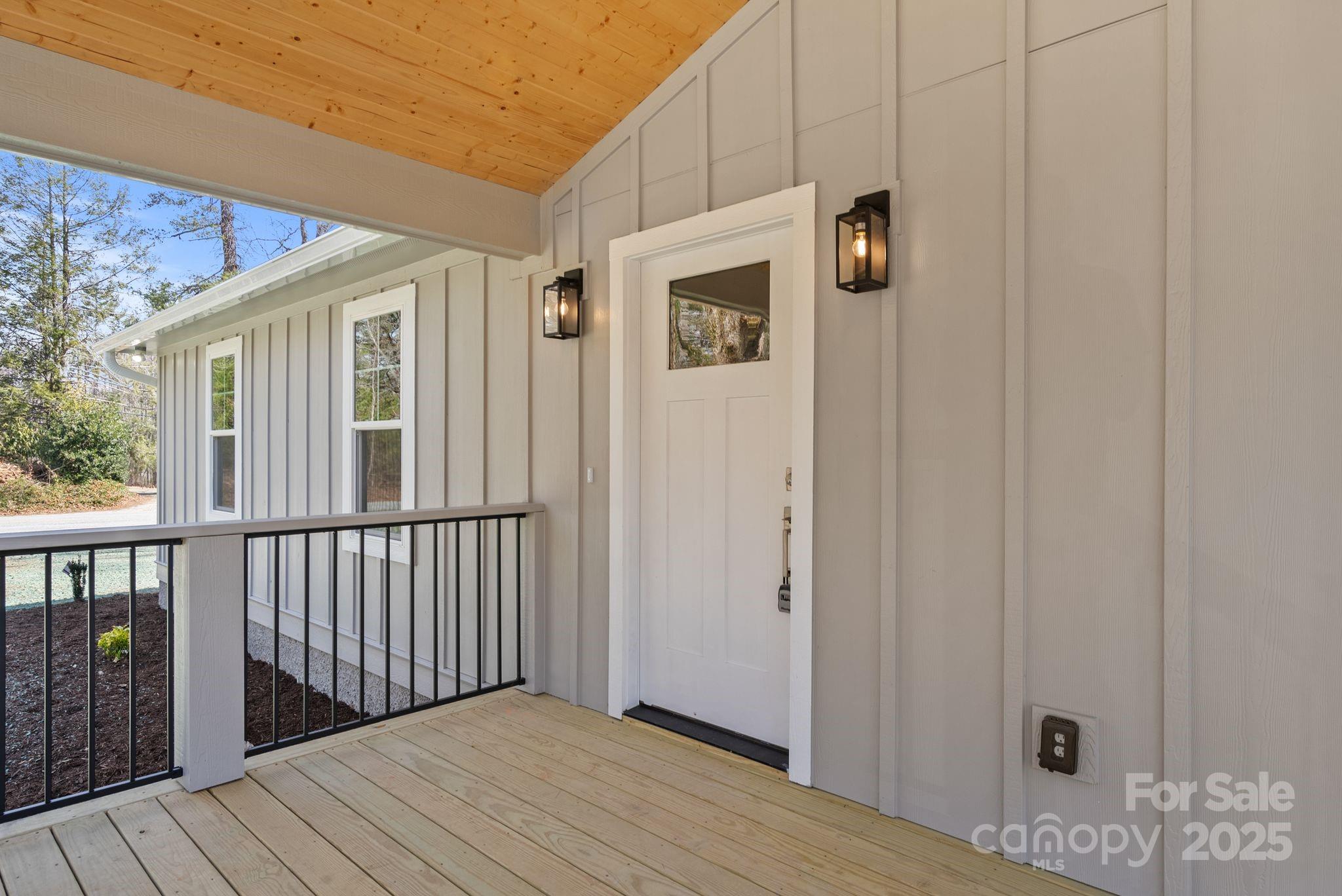 1416 Howard Gap Loop Road Flat Rock, NC 28731 - Photo 22 of 43 Gallery Image 22