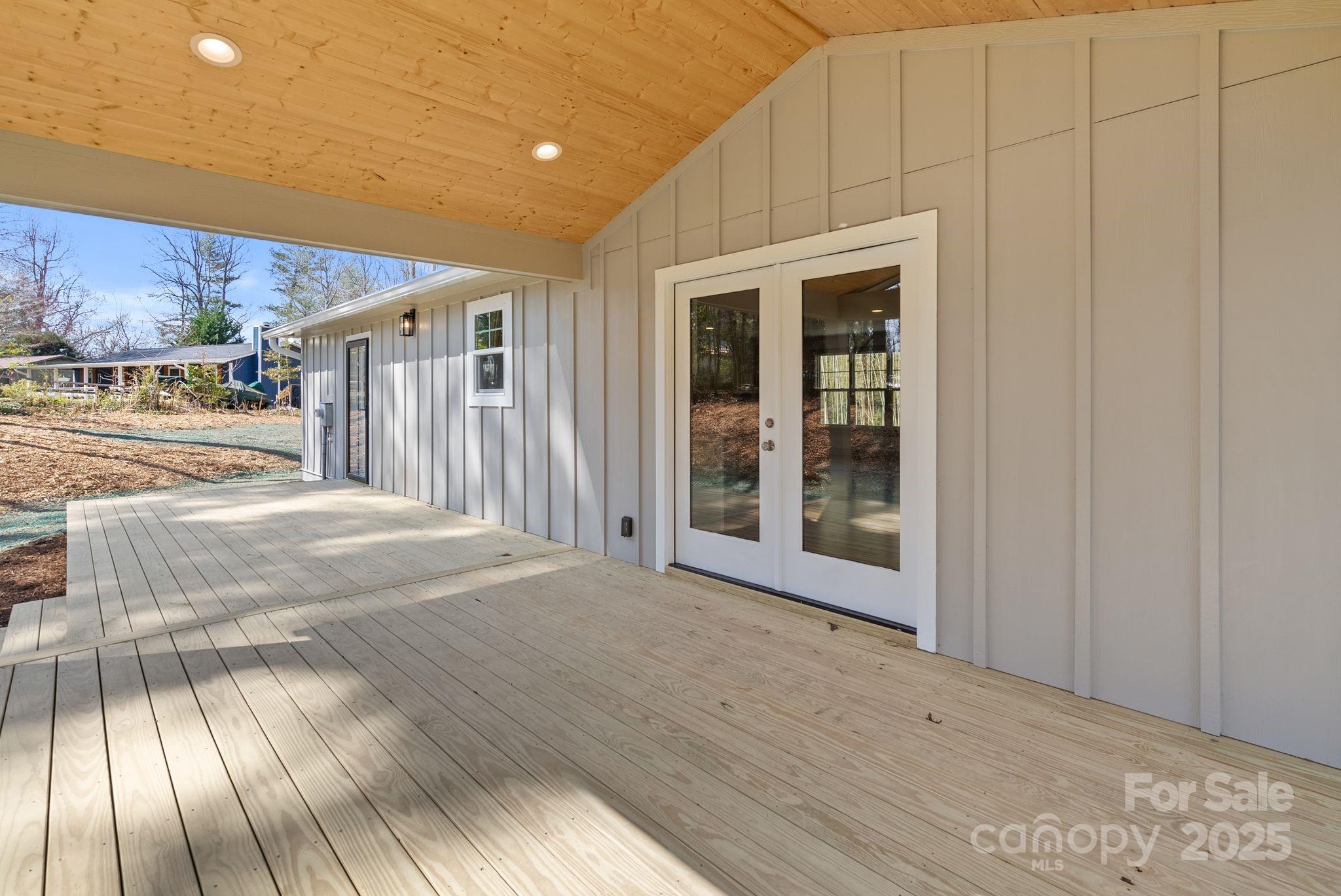 1416 Howard Gap Loop Road Flat Rock, NC 28731 - Photo 29 of 43 Gallery Image 29