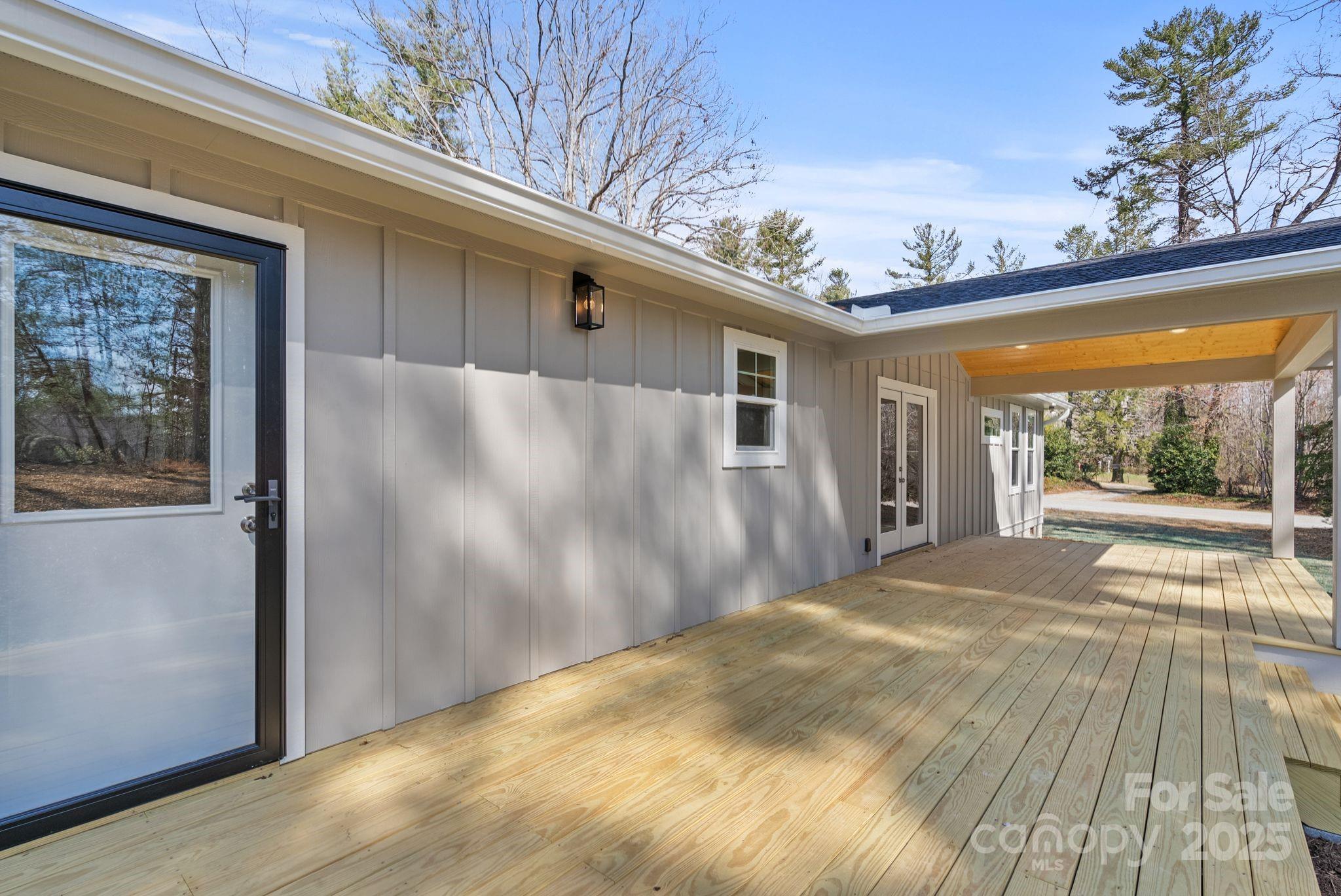1416 Howard Gap Loop Road Flat Rock, NC 28731 - Photo 31 of 43 Gallery Image 31