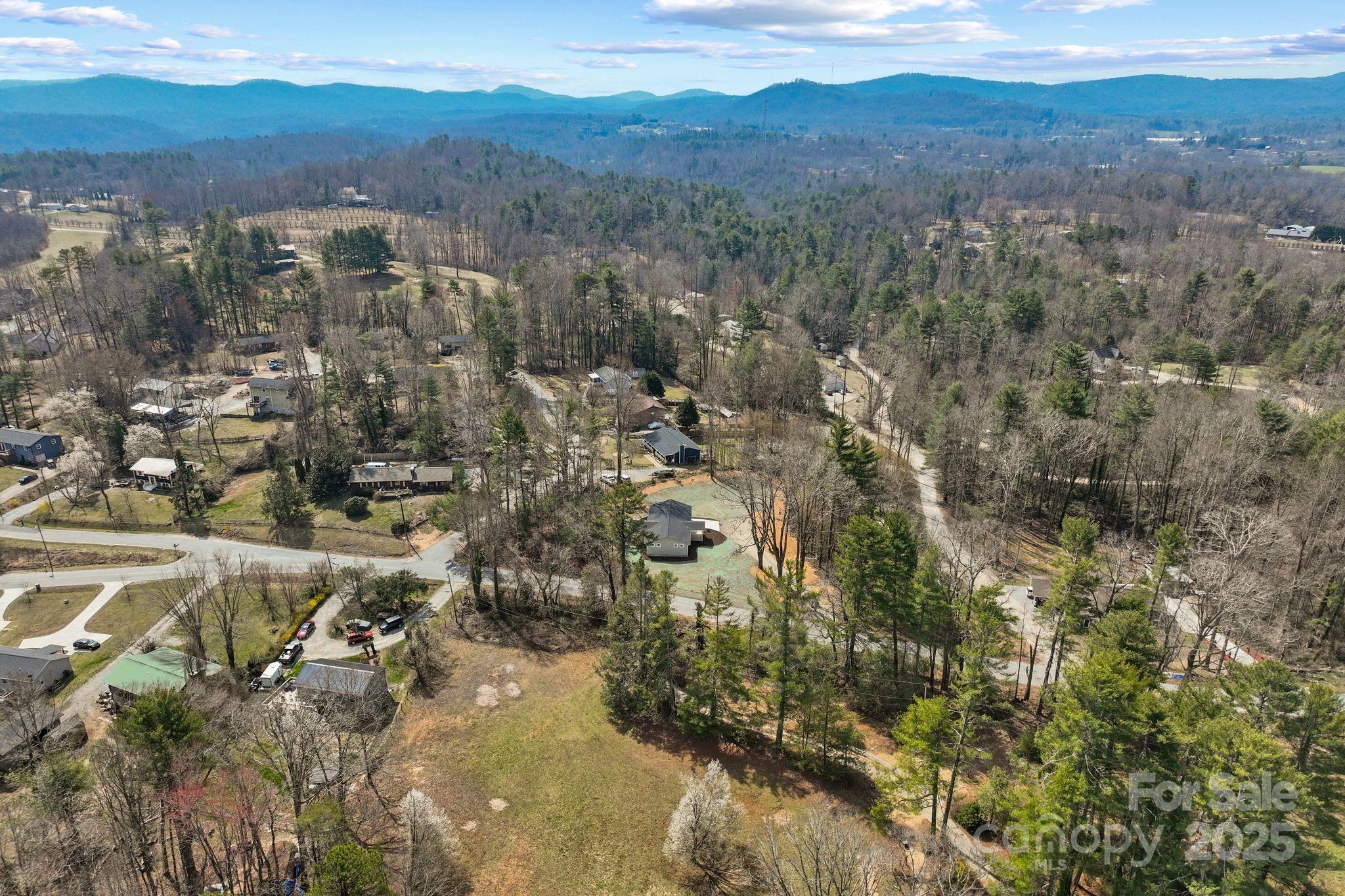1416 Howard Gap Loop Road Flat Rock, NC 28731 - Photo 34 of 43 Gallery Image 34