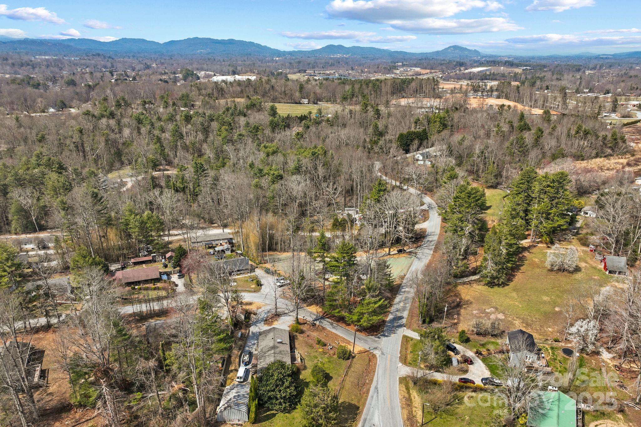 1416 Howard Gap Loop Road Flat Rock, NC 28731 - Photo 39 of 43 Gallery Image 39