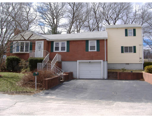 5 Waverly Road Woburn, MA 01801 - Photo 1 of 28 Gallery Image 1