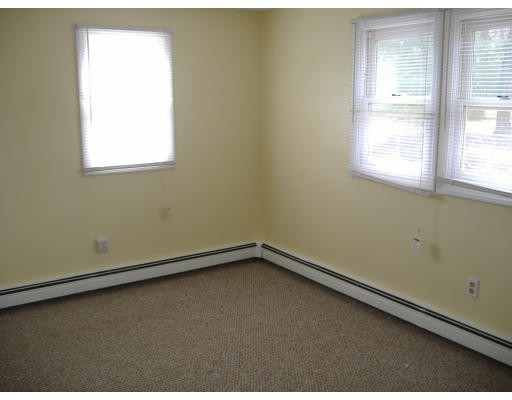 5 Waverly Road Woburn, MA 01801 - Photo 16 of 28 Gallery Image 16