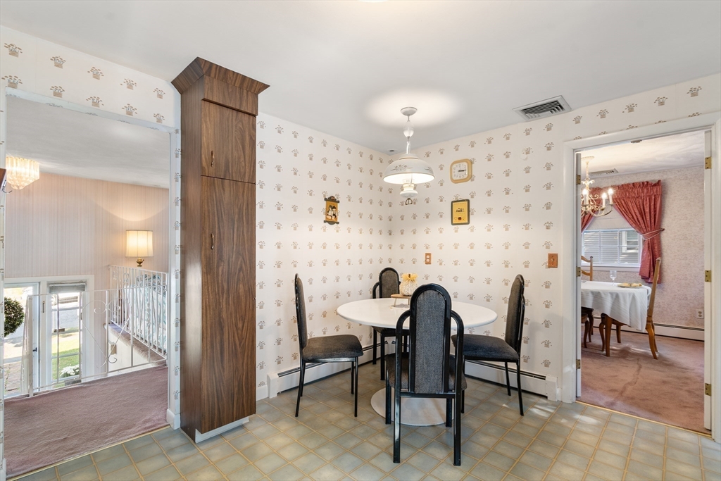 32 Oak Ridge Circle Lynn, MA 01904 - Photo 12 of 37 Gallery Image 12
