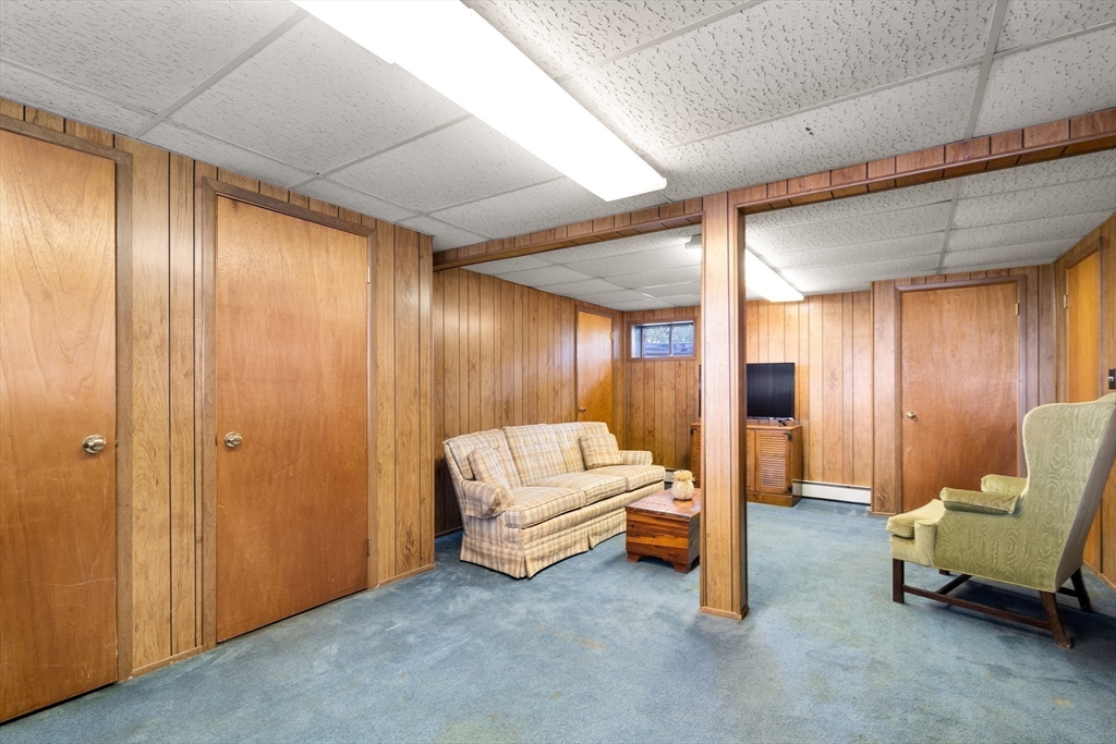 32 Oak Ridge Circle Lynn, MA 01904 - Photo 24 of 37 Gallery Image 24