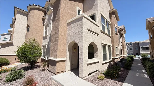 $1,550 | 8777 West Maule Avenue, Unit 1167, Las Vegas, NV 89148