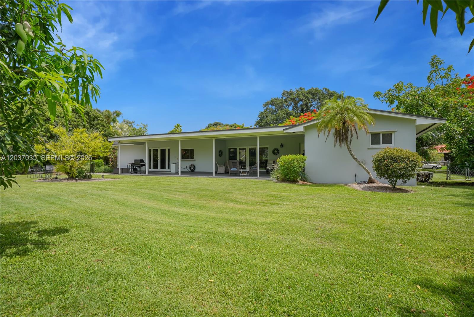 8340 Southwest 96th Street Miami, FL 33156 - Photo 29 of 43
