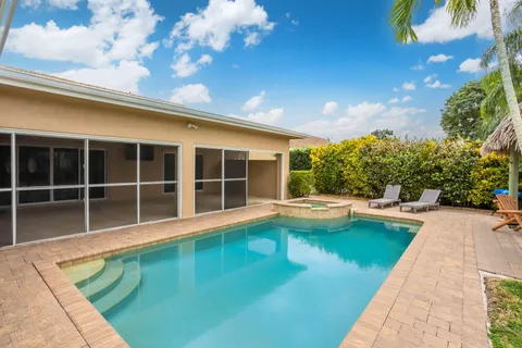 $735,000 | 9208 Sun Pointe Drive, Boynton Beach, FL 33437