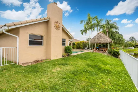 $735,000 | 9208 Sun Pointe Drive, Boynton Beach, FL 33437