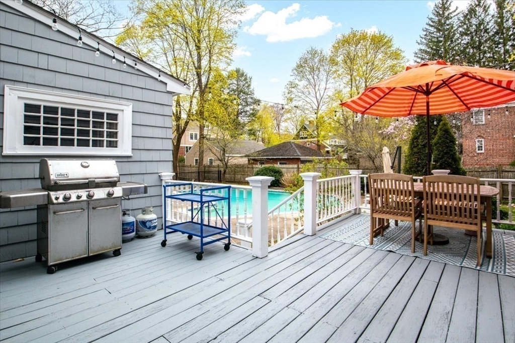 188 Walnut Street Dedham, MA 02026 - Photo 34 of 41