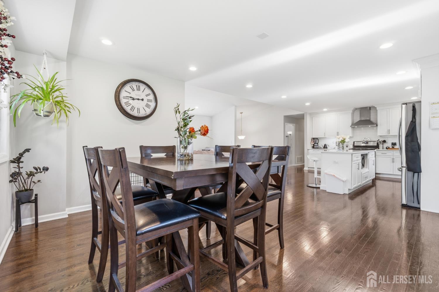 24 Wilk Road Edison, NJ 08837 - Photo 15 of 41