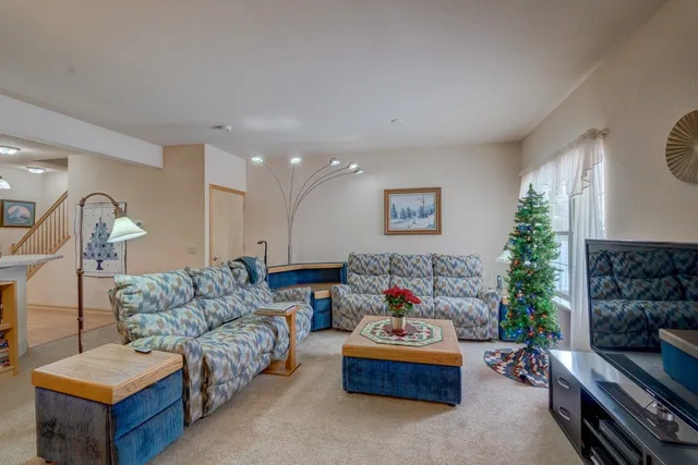 $350,000 | 735 Clardell Drive, Sun Prairie, WI 53590