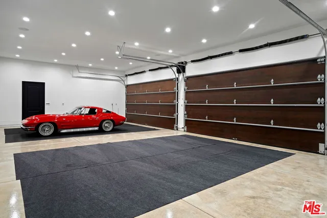 $14,995,000 | 20101 Southwest Cypress Street, Newport Beach, CA 92660