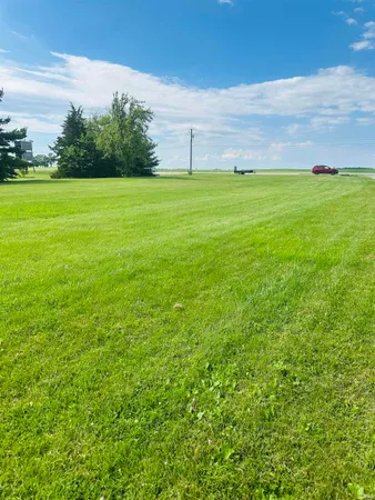 $29,900 | 811 West Jackson Street, Parker City, IN 47368