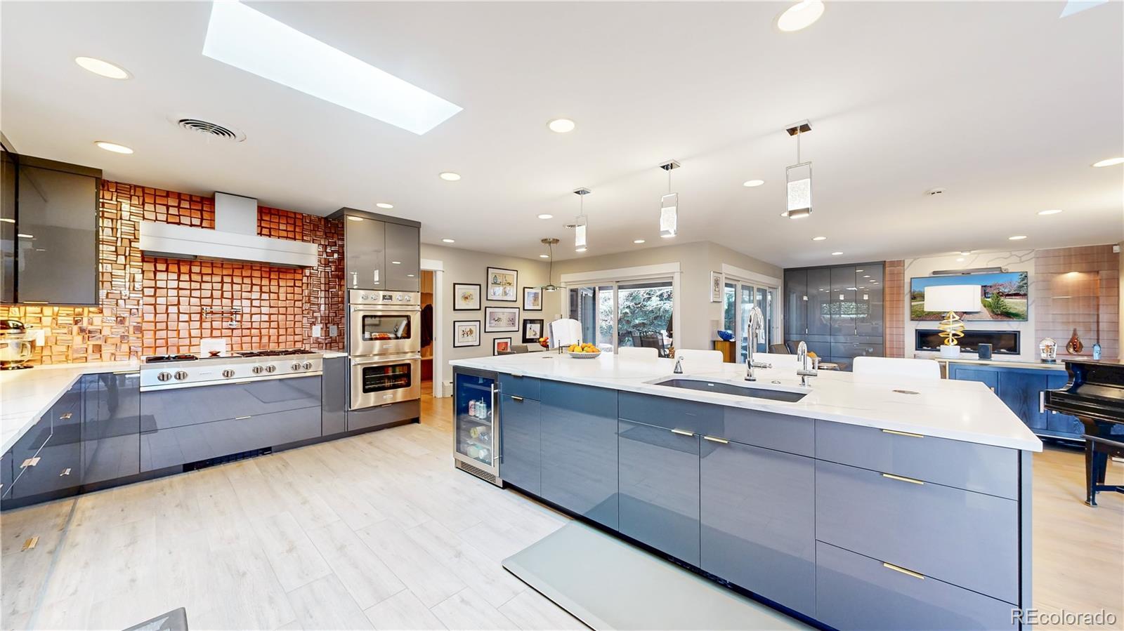 463 Locust Street Denver, CO 80220 - Photo 2 of 49