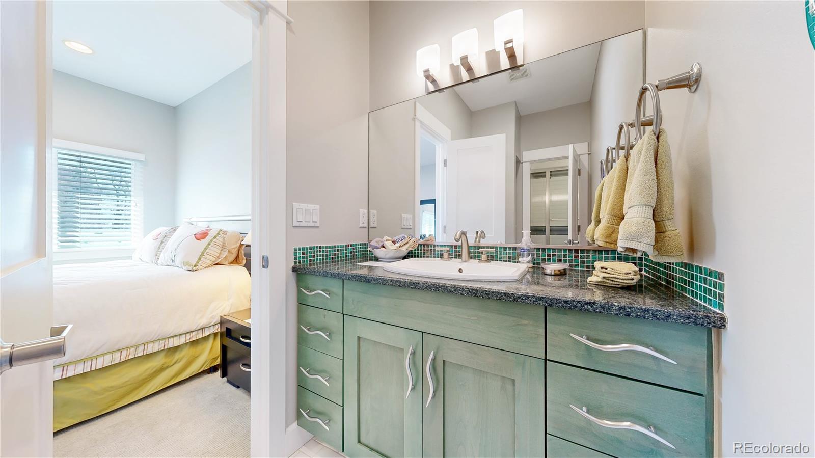 463 Locust Street Denver, CO 80220 - Photo 36 of 49