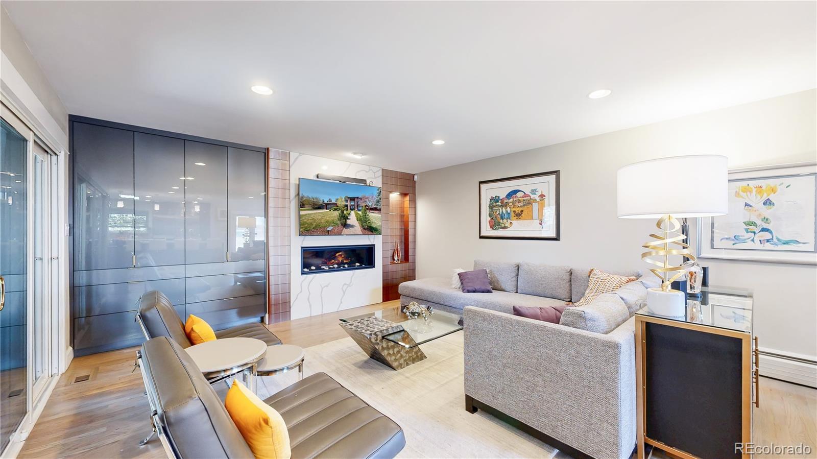 463 Locust Street Denver, CO 80220 - Photo 7 of 49