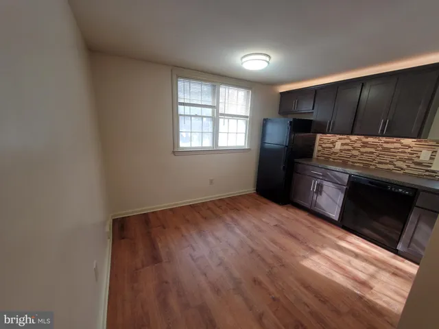 $1,575 | 16 A St Albans Avenue, Newtown Square, PA 19073