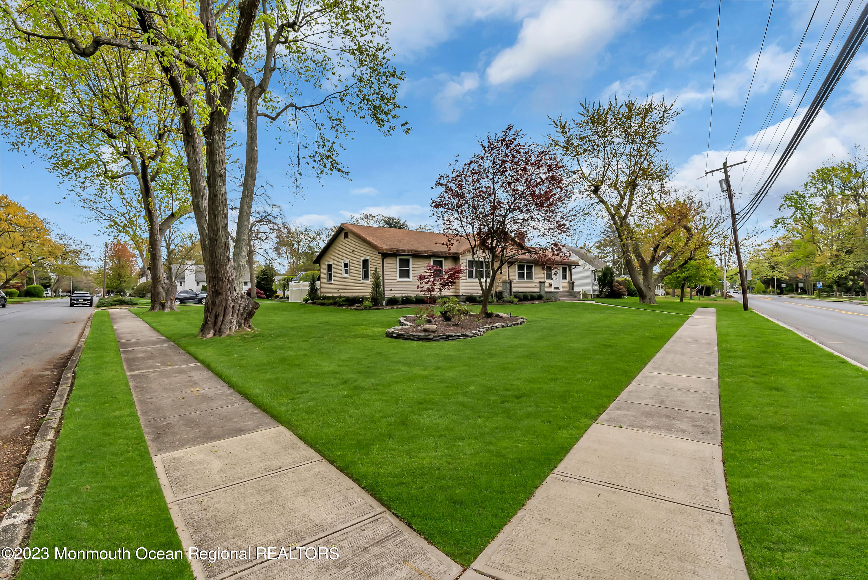 515 Monmouth Road West Allenhurst, NJ 07711 - Photo 28 of 45 a view of park with large trees