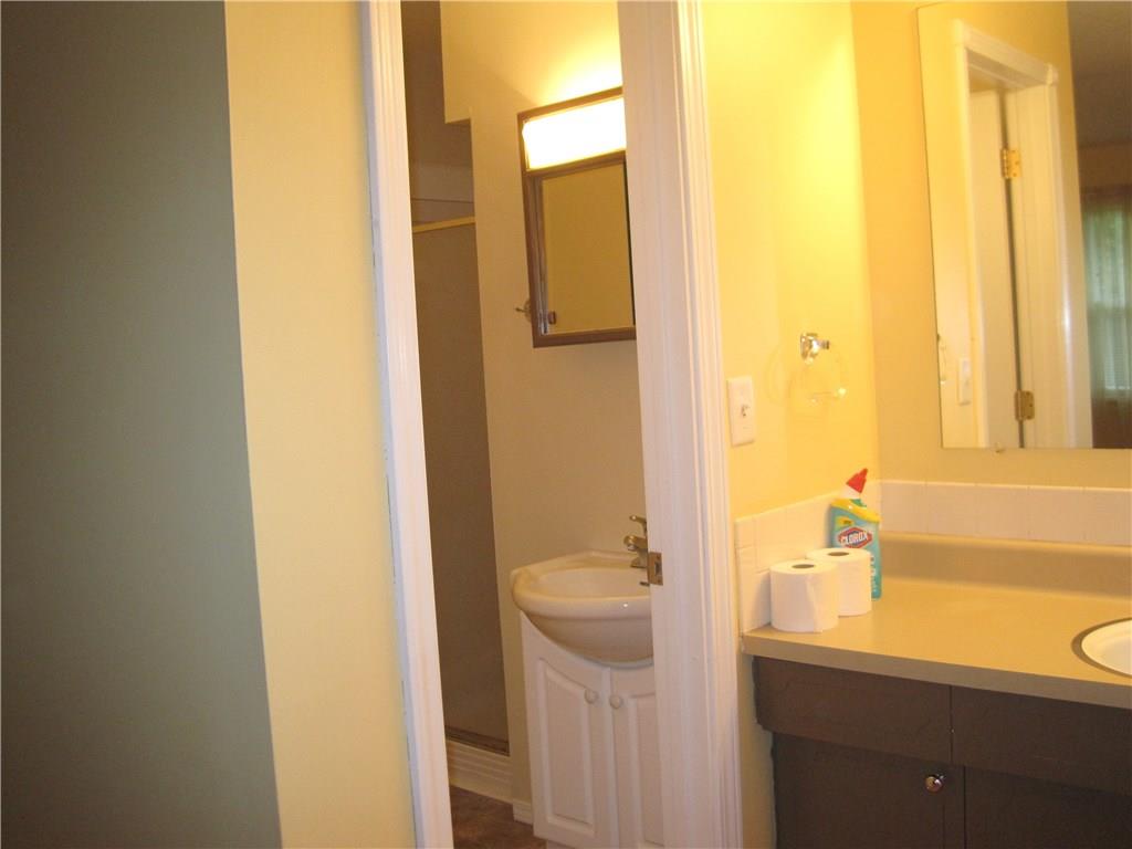 142 Griffin Road Indianapolis, IN 46227 - Photo 16 of 18 Gallery Image 16