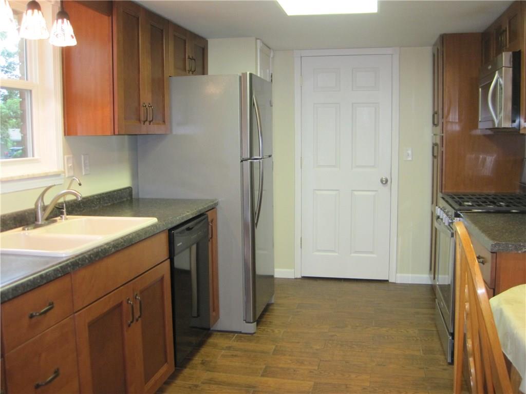 142 Griffin Road Indianapolis, IN 46227 - Photo 6 of 18 Gallery Image 6