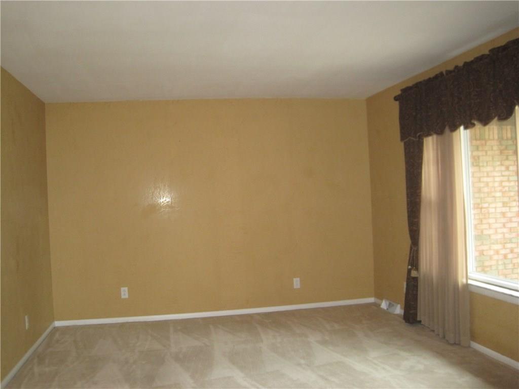 142 Griffin Road Indianapolis, IN 46227 - Photo 10 of 18 Gallery Image 10