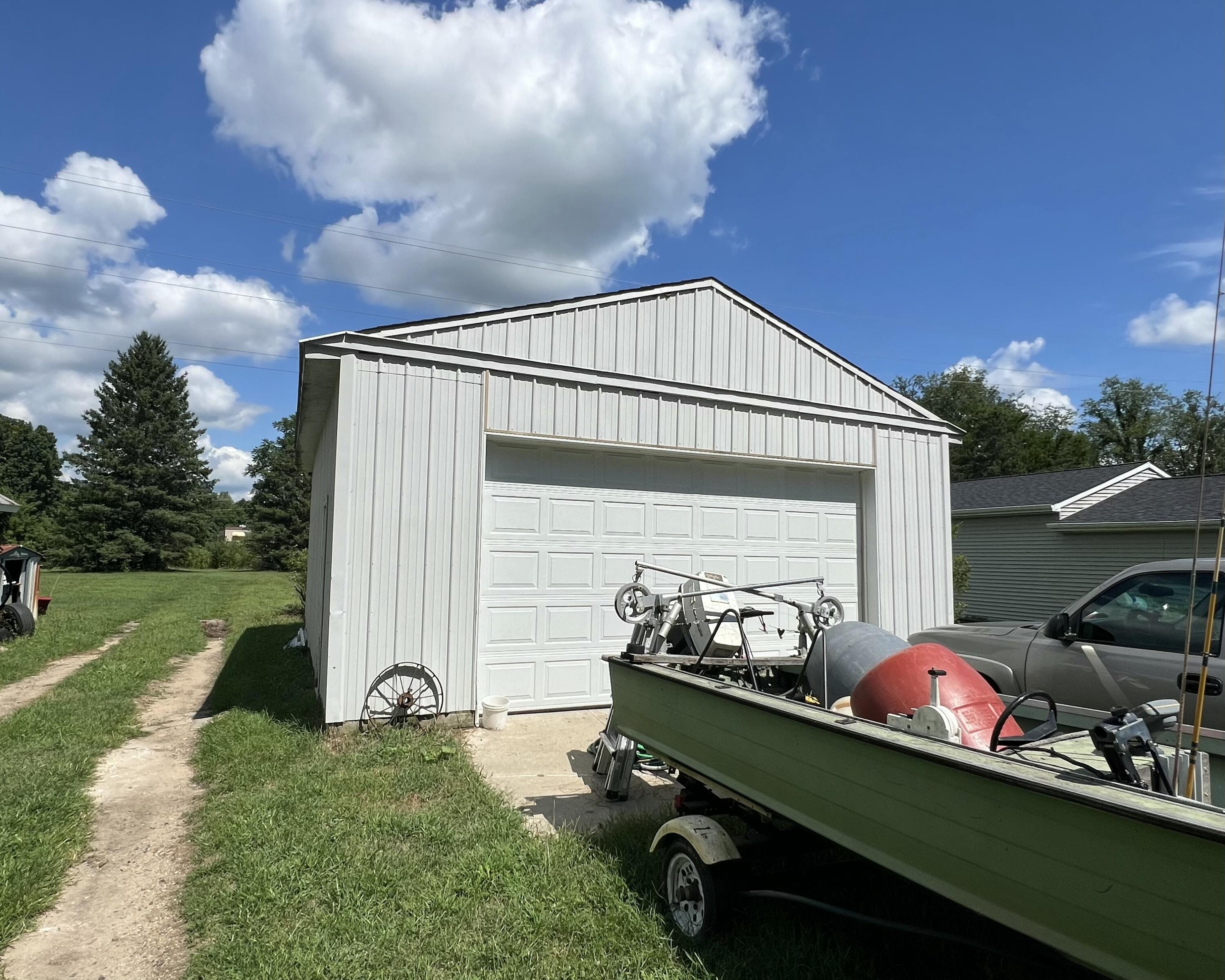 965 Miller Road Plainwell, MI 49080 - Photo 5 of 9 IMG_2307 2