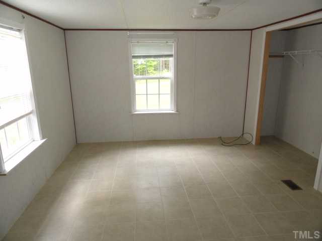 1787 Government Road Clayton, NC 27520 - Photo 5 of 11 Master bedroom