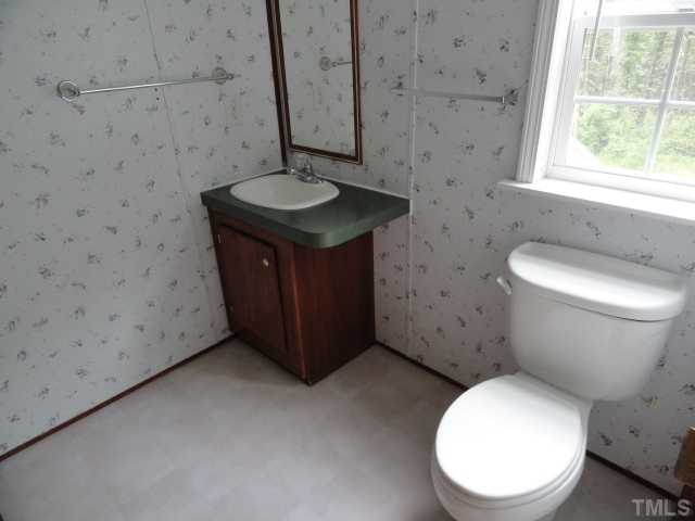 1787 Government Road Clayton, NC 27520 - Photo 6 of 11 Master bath
