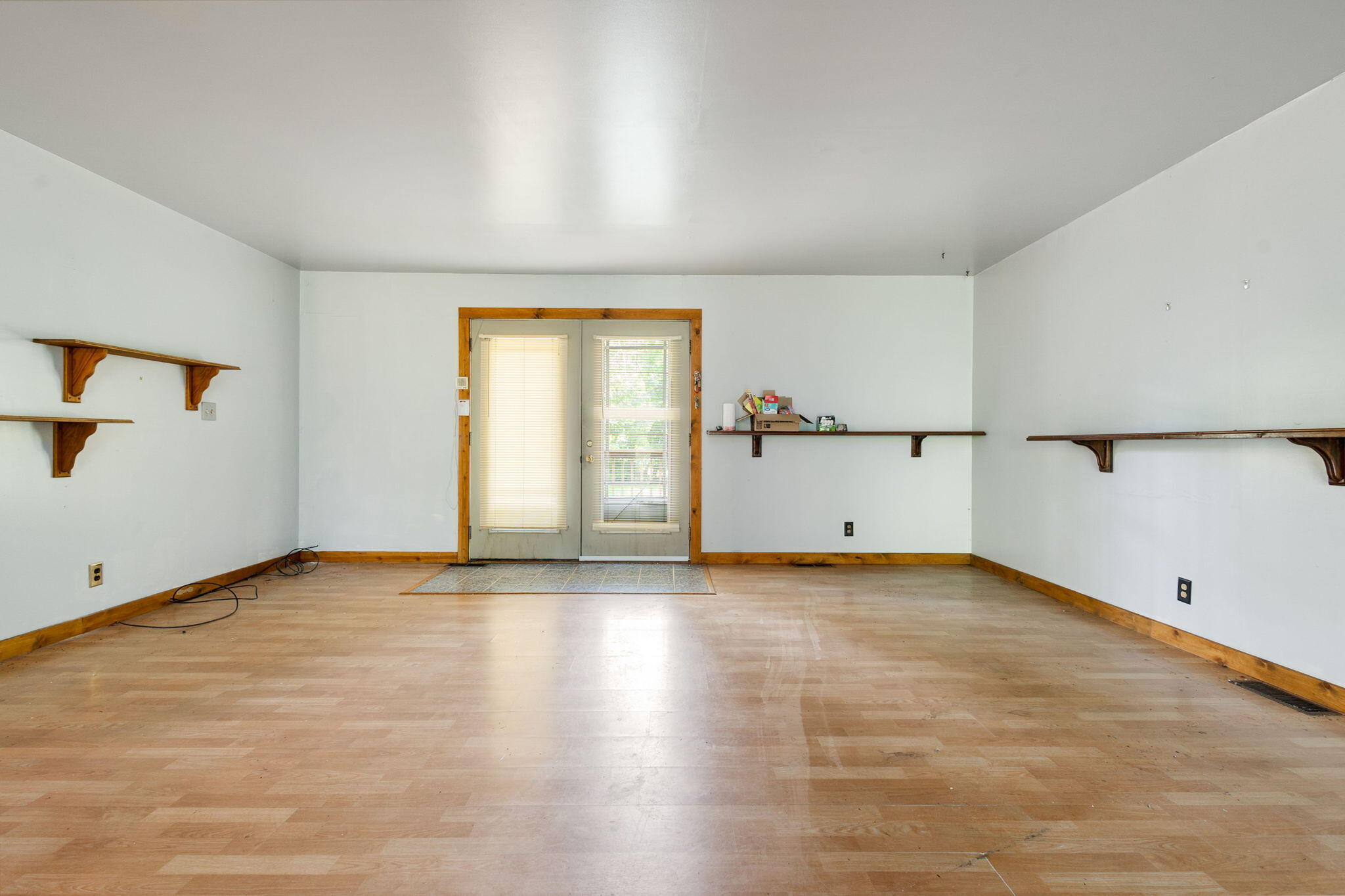 16053 Lakeside Road Three Oaks, MI 49128 - Photo 6 of 24 18-web-or-mls-0018