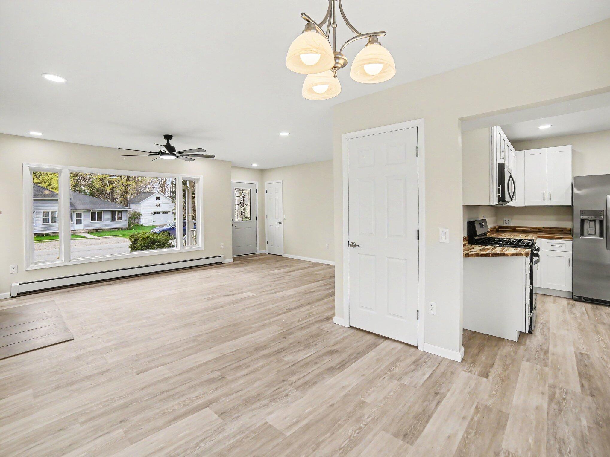 258 3rd Street Pentwater, MI 49449 - Photo 8 of 50 Livingroom & Dining