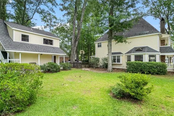 $385,000 | 203 Mimosa Circle, Mandeville, LA 70471