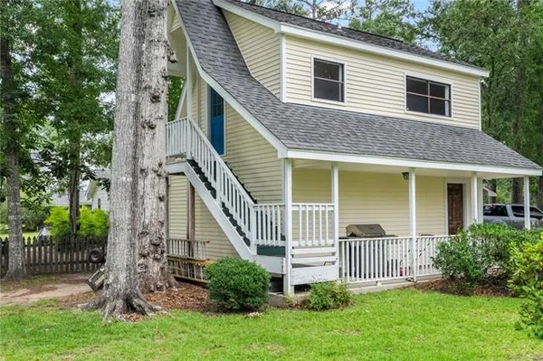 $385,000 | 203 Mimosa Circle, Mandeville, LA 70471