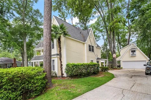 $385,000 | 203 Mimosa Circle, Mandeville, LA 70471