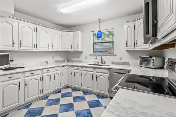 $385,000 | 203 Mimosa Circle, Mandeville, LA 70471