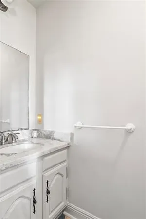 $385,000 | 203 Mimosa Circle, Mandeville, LA 70471