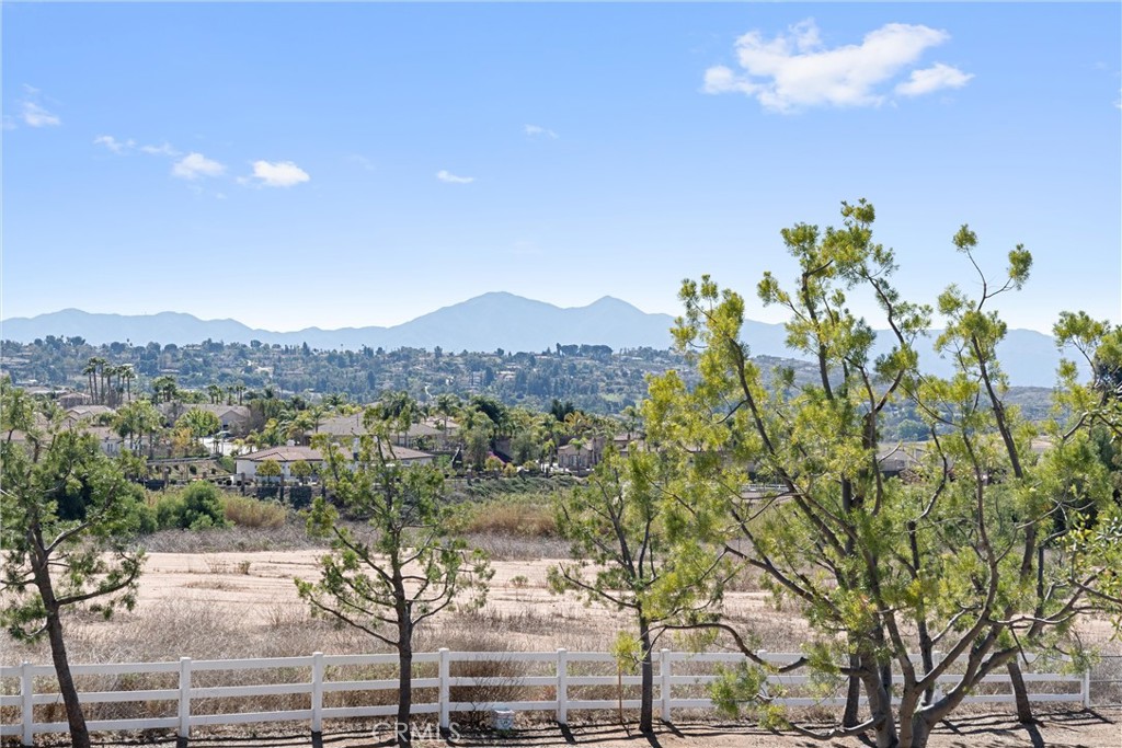 7780 Solitude Court Riverside, CA 92506 - Photo 5 of 71